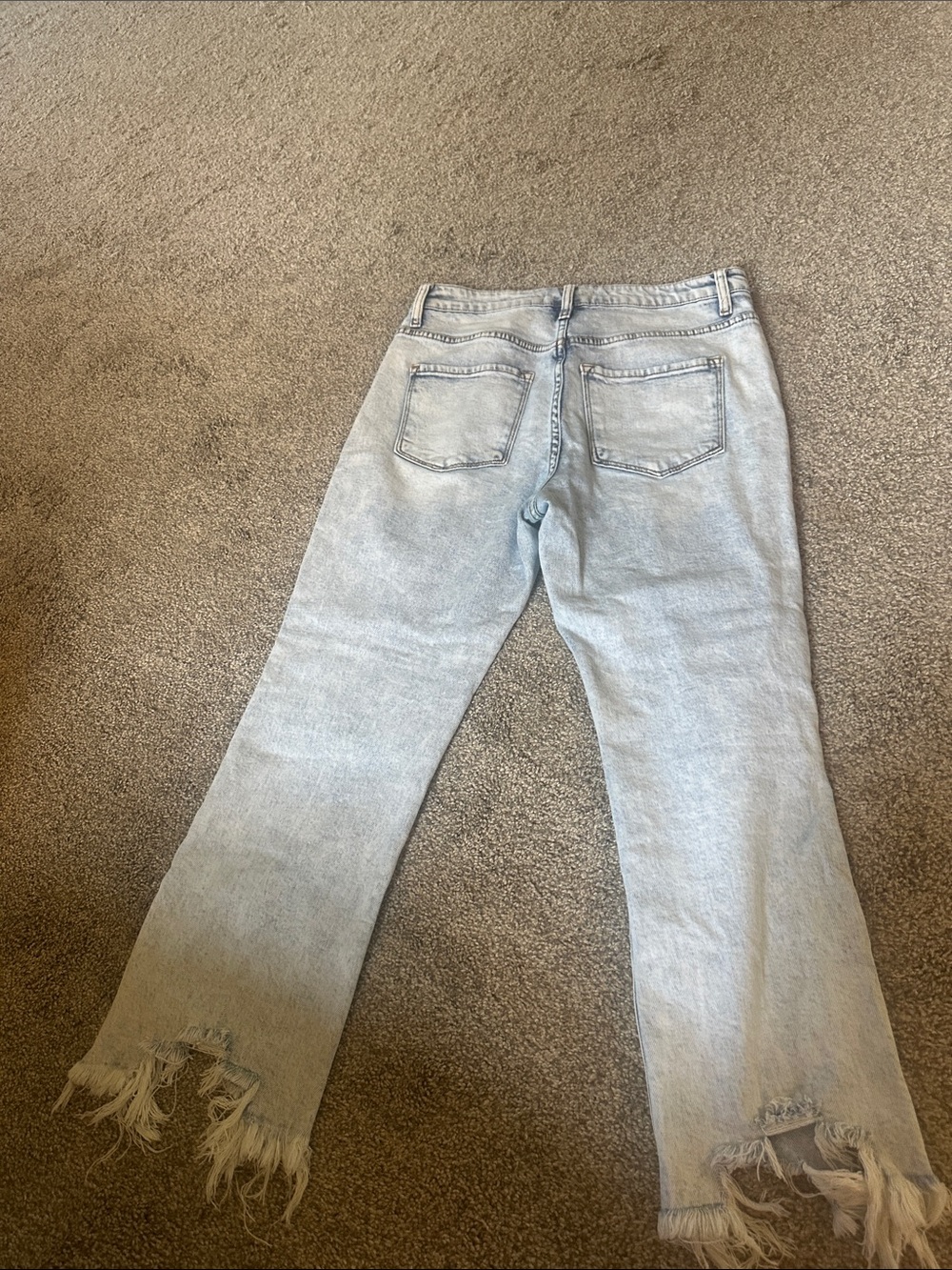 Light Wash Women's Distressed Hem Jeans - Picture 4 of 6